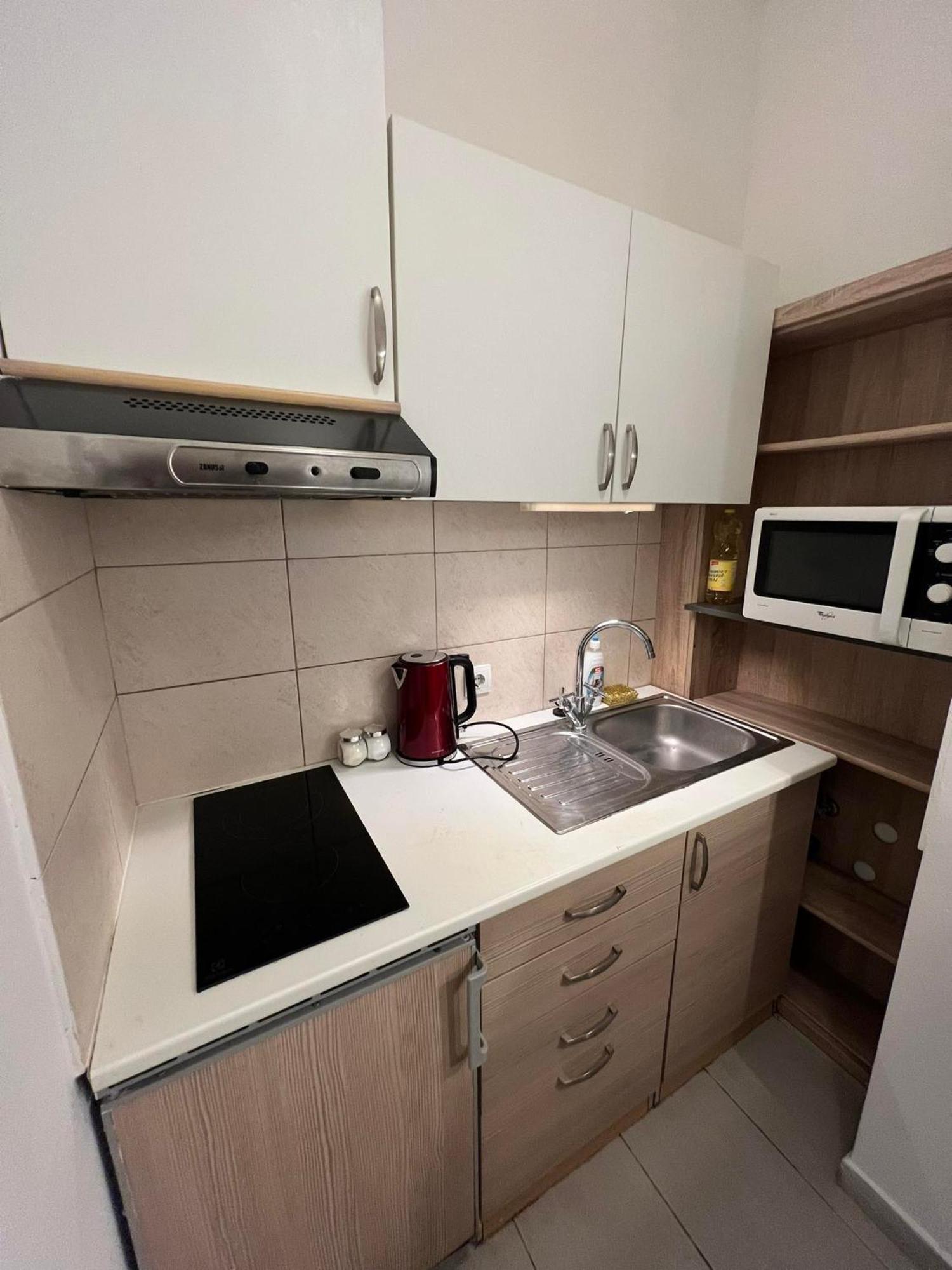 Goldensun Apartment Budapest Eksteriør bilde
